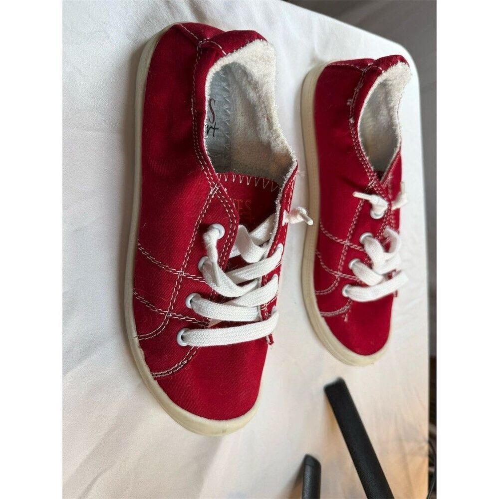 Dunes Sport Reesa Womens Sneakers Red Lace Up Low Top Size 7W Wide - Picture 2 of 6